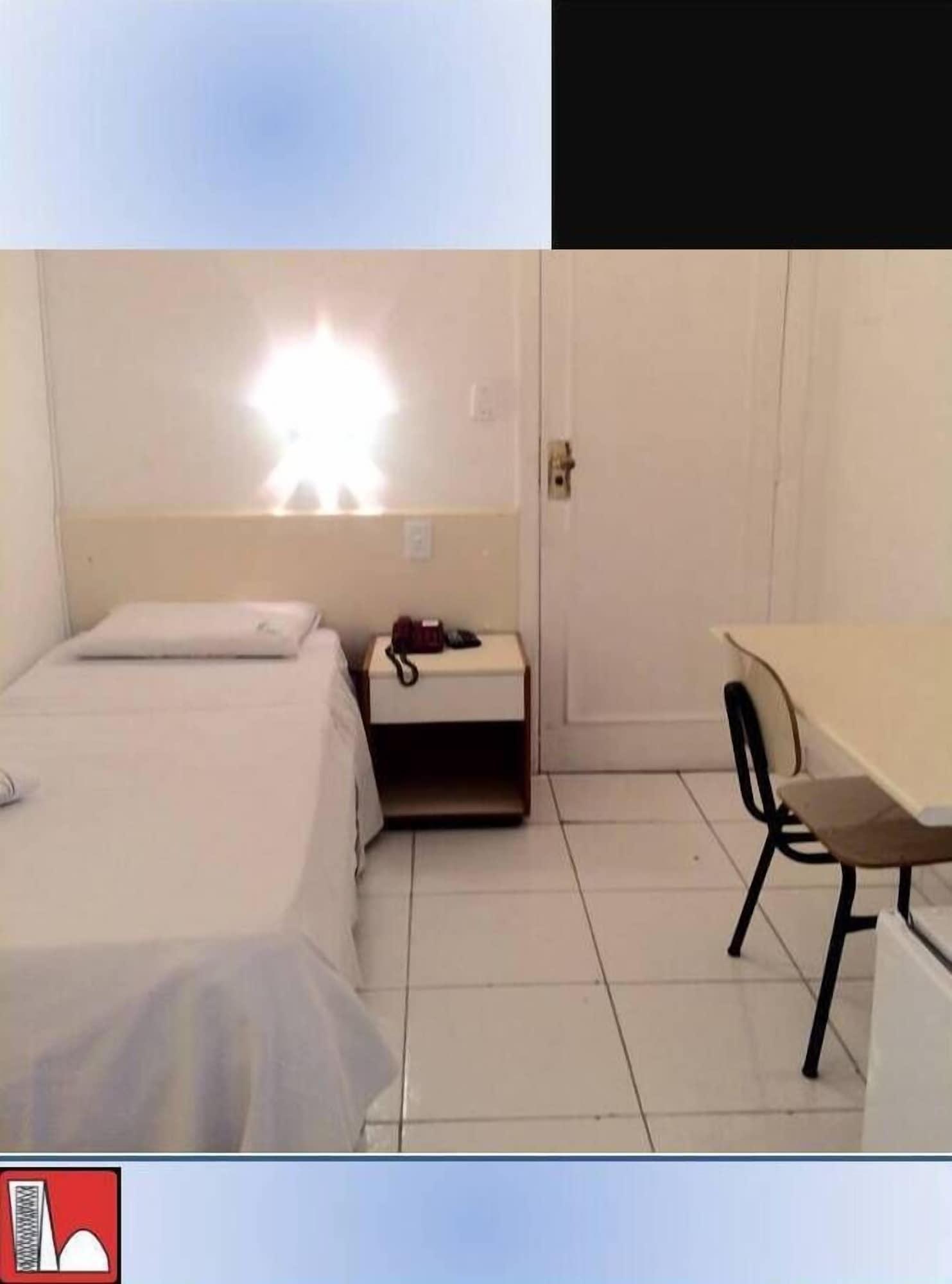 Hotel Pampulha Palace เบโลโอรีซอนชี ภายนอก รูปภาพ